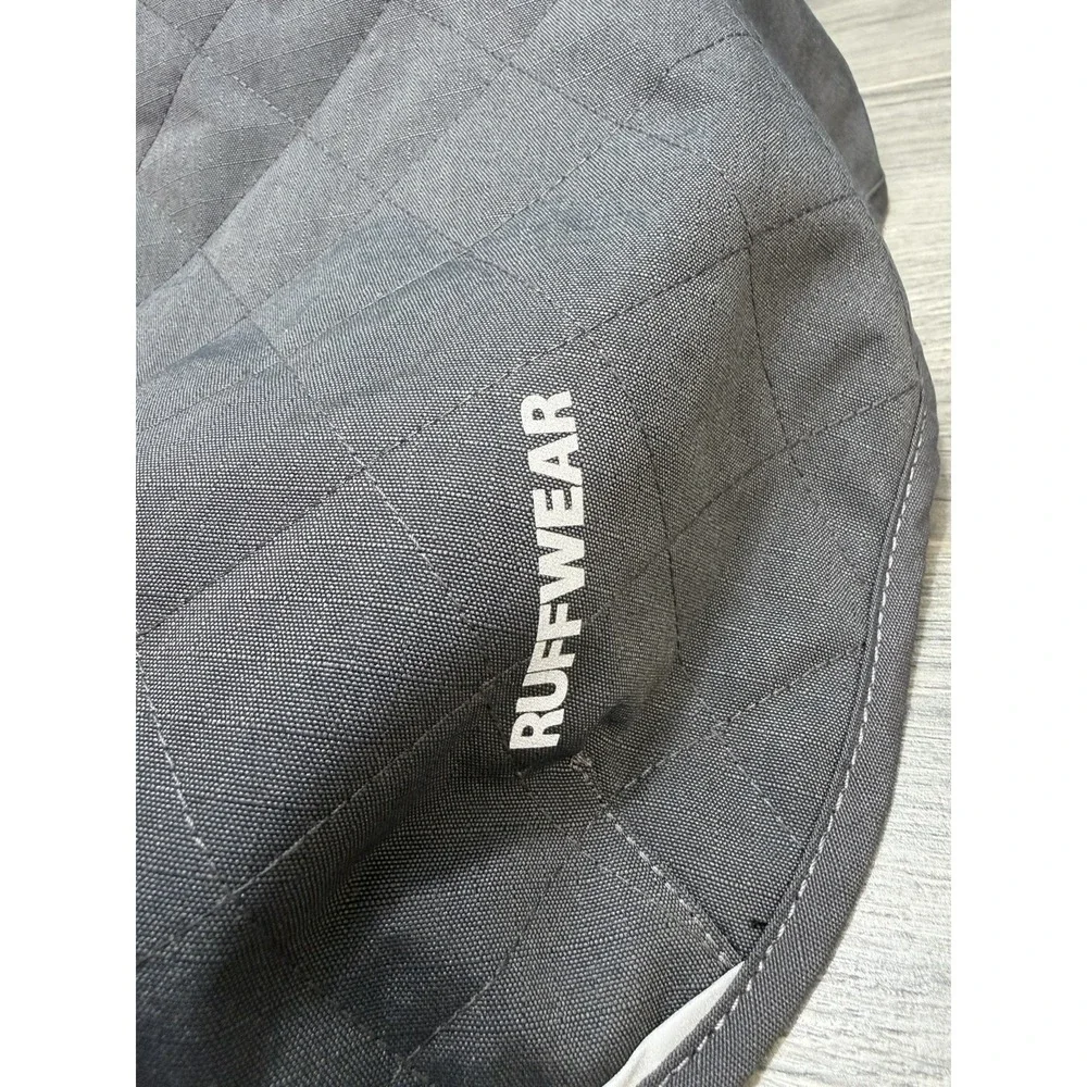 Ruffwear Stumptown Jacket Insulated Dog Coat jacket Sz Small Twilight Grey